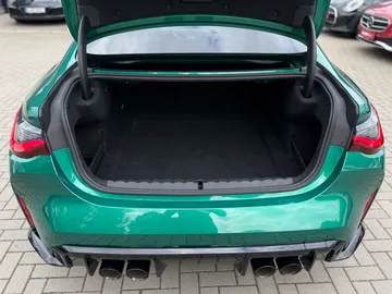 Car image 47