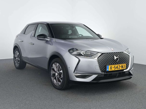 DS Automobiles 3 Crossback E-Tense Grand Chic 100 kW image number 9