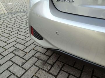 Car image 31