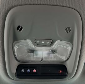 Car image 37