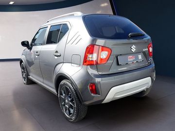 Car image 5