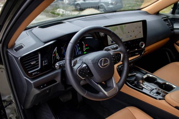 Lexus NX 450 h 227 kW image number 20