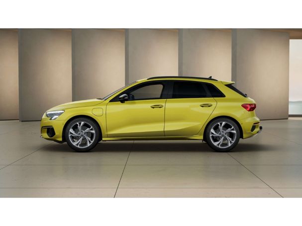 Audi A3 40 TFSIe Sportback Advanced 150 kW image number 4