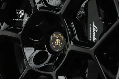 Car image 37