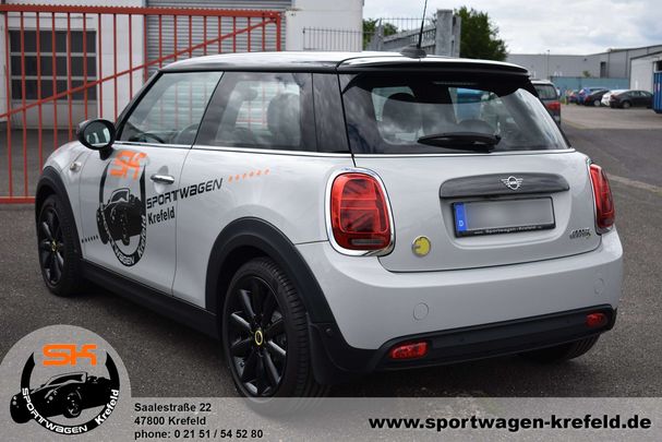 Mini Cooper SE Mini Trim 135 kW image number 4