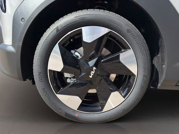 Car image 42