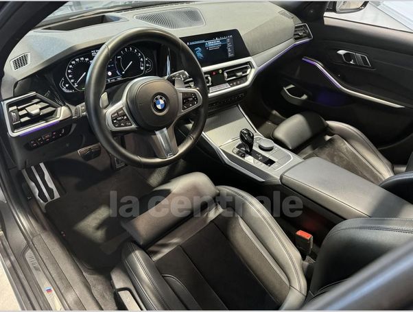 BMW 330i Touring xDrive 135 kW image number 5