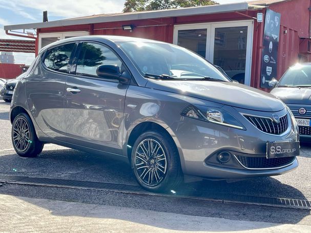 Lancia Ypsilon 51 kW image number 2