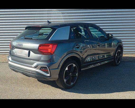 Audi Q2 35 TFSI S tronic S-line 110 kW image number 2