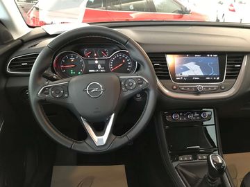 Car image 21