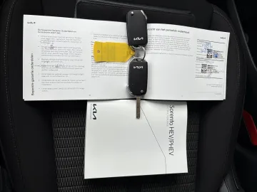Car image 39