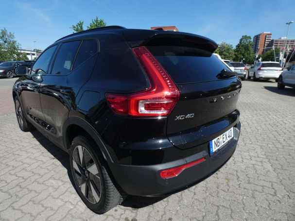 Volvo XC40 Single Motor Extended Range Plus 185 kW image number 12