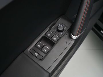 Car image 41