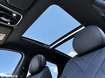 Car image 35