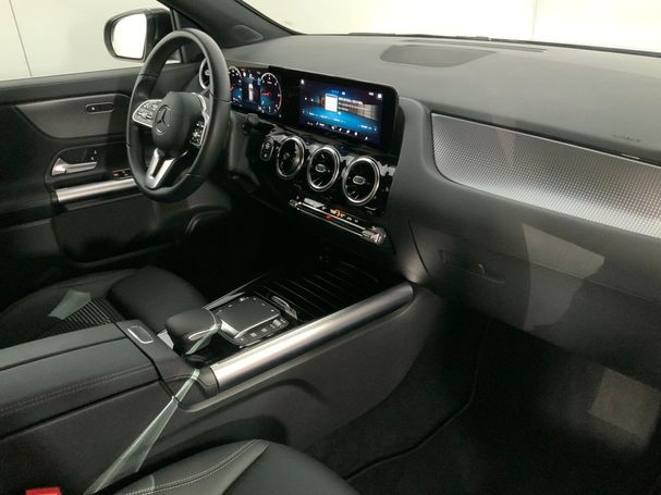 Mercedes-Benz GLA 180 d 85 kW image number 15