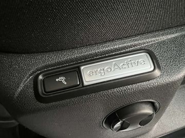 Car image 41