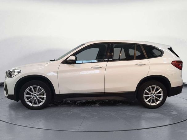 BMW X1 sDrive20d Advantage 140 kW image number 4