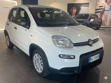 Car image 2