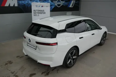 Car image 41