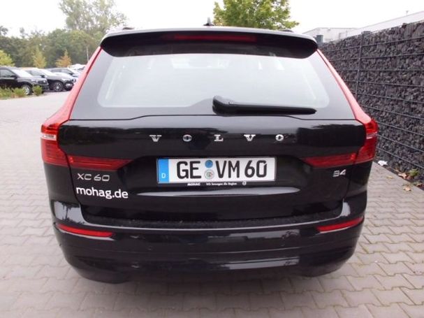 Volvo XC60 B4 Diesel Core 145 kW image number 7