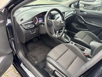 Car image 6