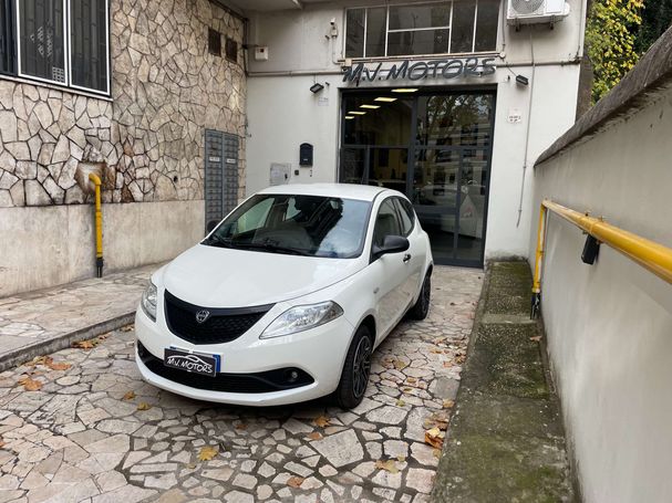 Lancia Ypsilon 51 kW image number 1