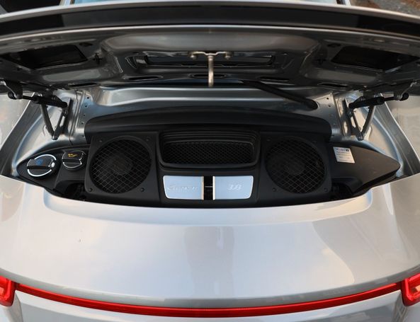 Porsche 991 Carrera 4S 294 kW image number 17