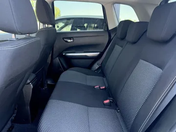 Car image 22