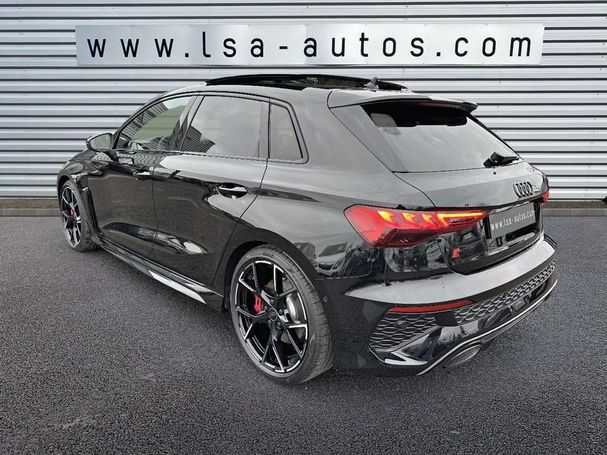 Audi RS3 2.5 TFSI quattro S tronic 294 kW image number 4