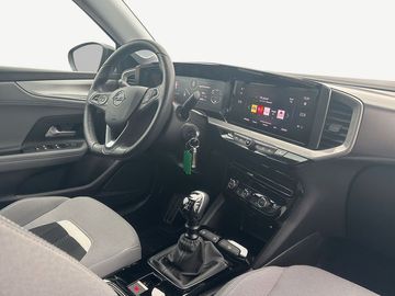 Car image 13