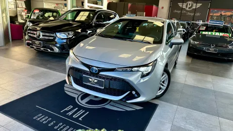 Car image 16