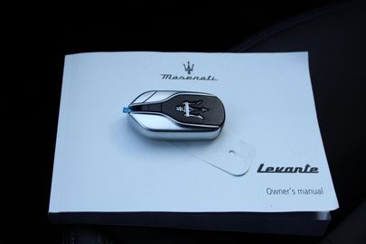 Car image 49