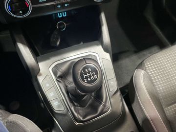 Car image 37