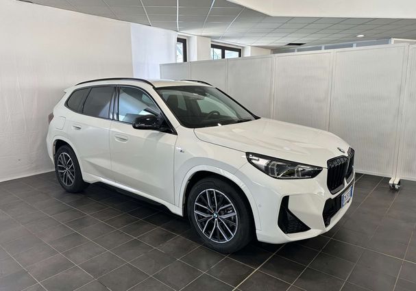 BMW X1 sDrive18d 110 kW image number 2