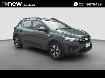 Car image 3