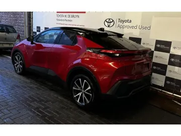 Car image 2