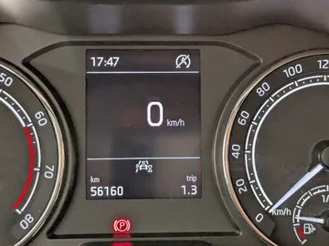 Car image 23