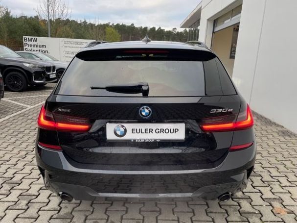 BMW 330 e Touring M Sport xDrive 218 kW image number 4