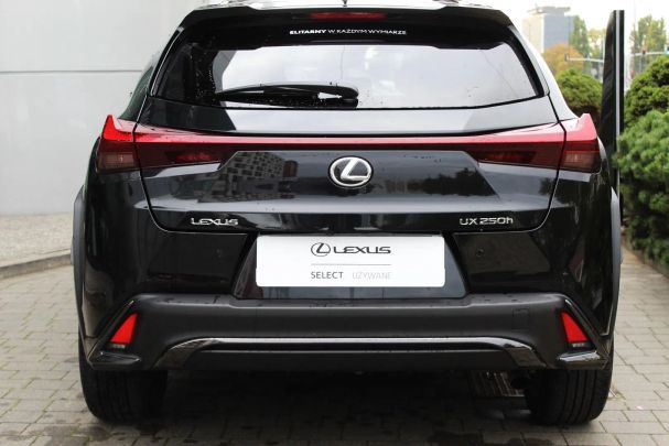 Lexus UX 135 kW image number 6