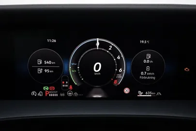 Car image 27