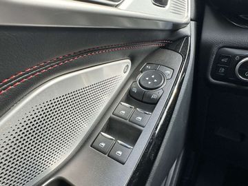 Car image 33