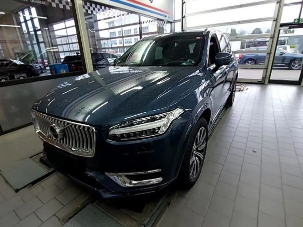 Volvo XC90 AWD 228 kW image number 1