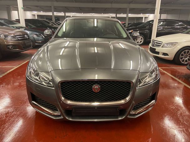 Jaguar XF 132 kW image number 4