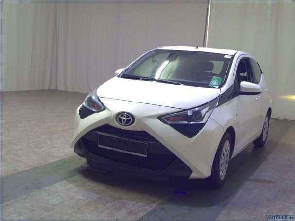 Toyota Aygo 53 kW image number 1