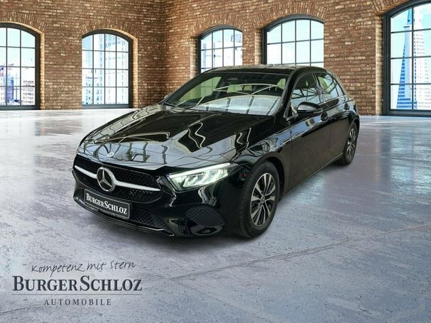 Mercedes-Benz A 180 100 kW image number 1