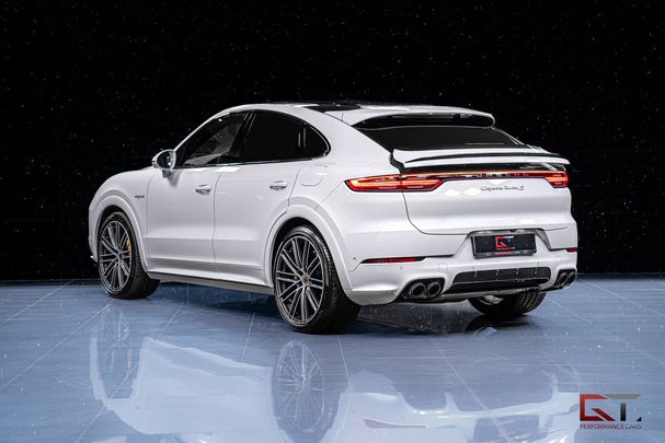 Porsche Cayenne Turbo S Coupé E-Hybrid 500 kW image number 3