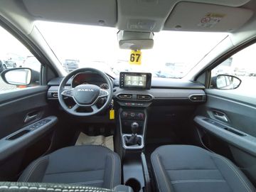 Car image 26