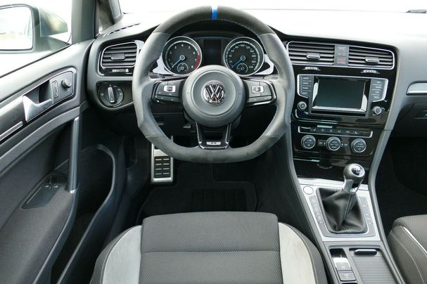 Volkswagen Golf R 4Motion 221 kW image number 21