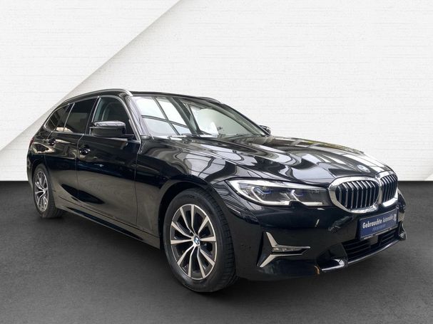 BMW 320d Touring Luxury Line 140 kW image number 14