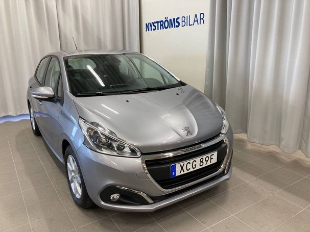 Peugeot 208 82 60 kW image number 2